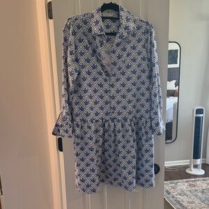 Women's Blue & White Printed V-Neck Tunic
